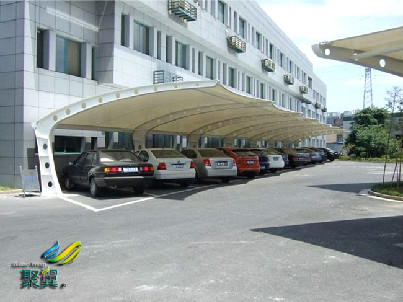 在施工過(guò)程中有哪些因素會(huì)影響膜結(jié)構(gòu)車(chē)棚的質(zhì)量